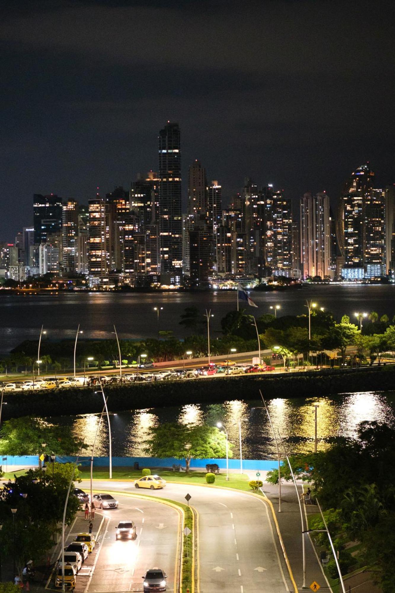 Hotel Edificio Bola De Oro Panamá Exteriér fotografie